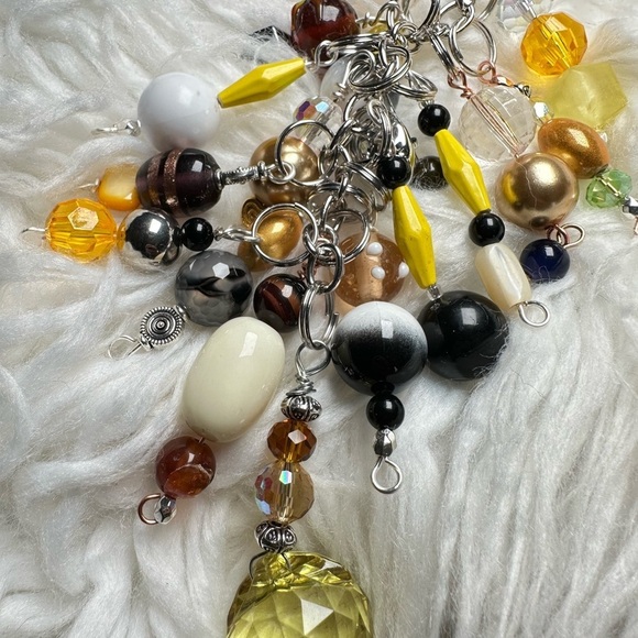 Chunky Beaded Tassel Handbag Purse Accessory Dangle Charm Key Chain Handmade - Picture 13 of 17